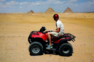 Half Day Tour to Giza Pyramids with 90 Minute Quad included